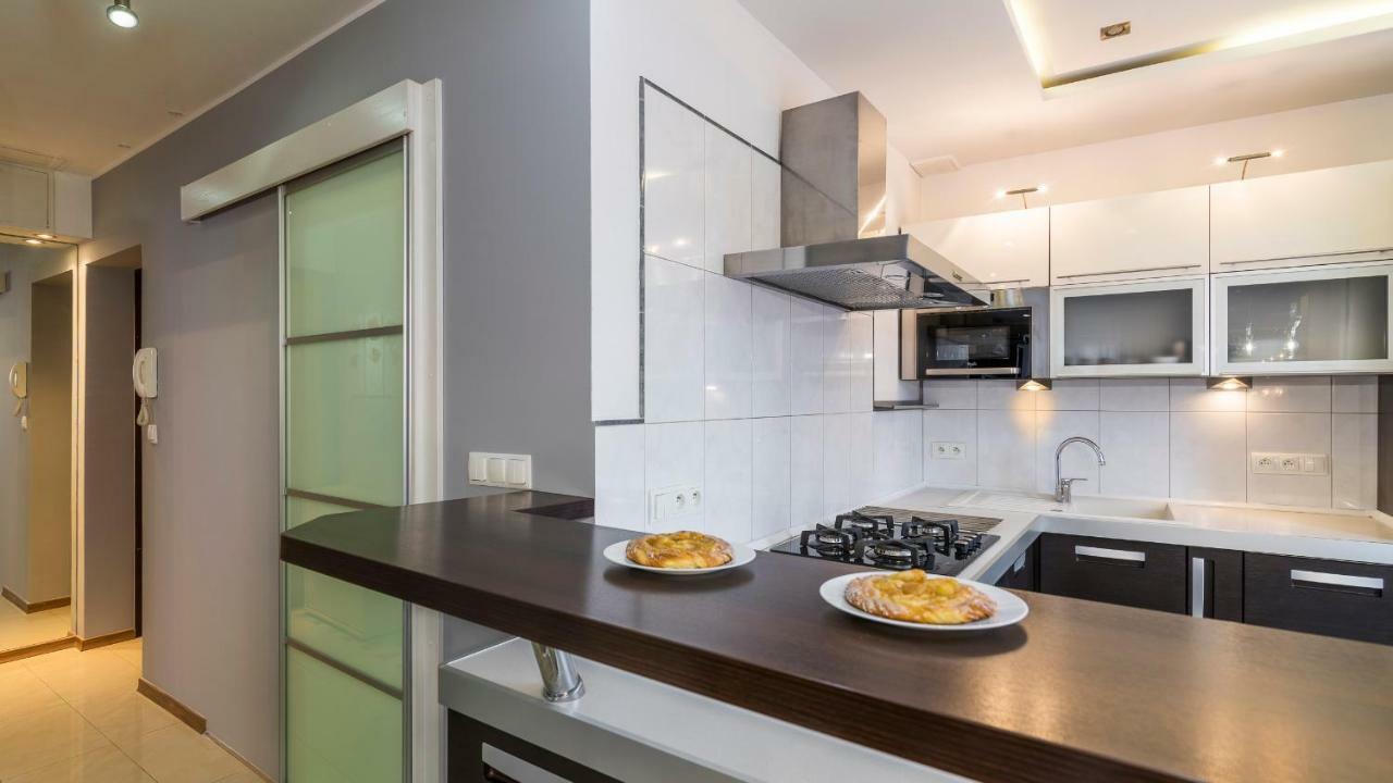 Maya'S Flats & Resorts - Old Town Piwna Gdansk Luaran gambar