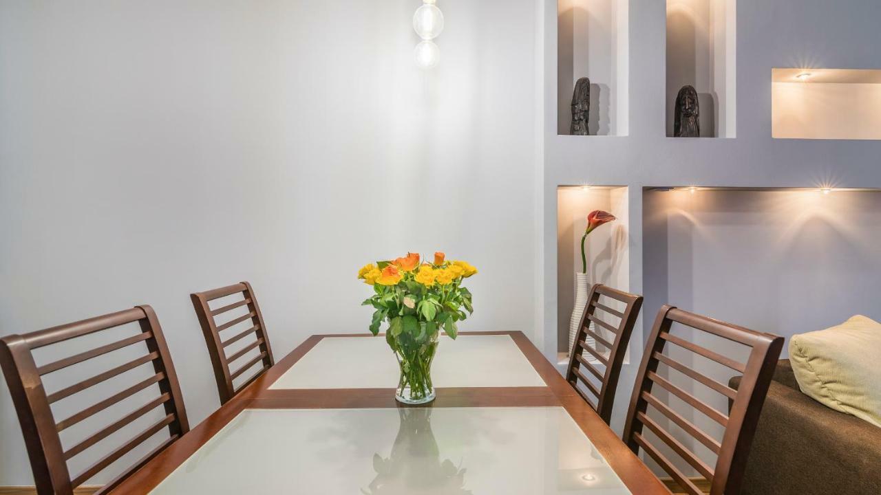 Maya'S Flats & Resorts - Old Town Piwna Gdansk Luaran gambar
